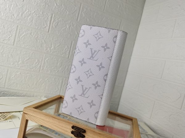 LVコピーウォレット背面デザイン